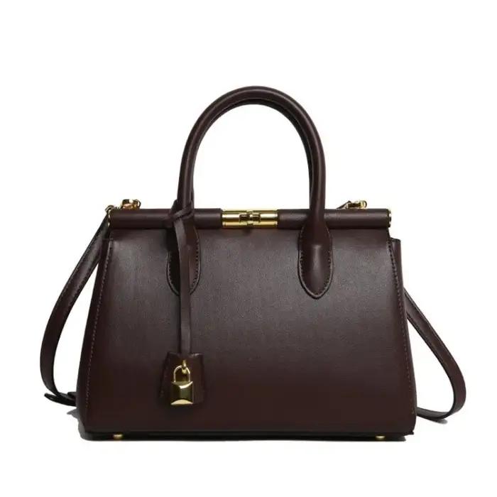 Sac à bandoulière élégant et spacieux pour femme – Collection Printemps 2026 – Sac à main à fermetur