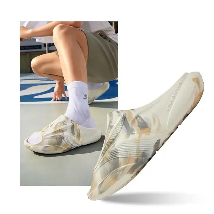 361 Degrees Furious Slippers – pantoufles tendance, douces, antibactériennes, respirantes, légères e