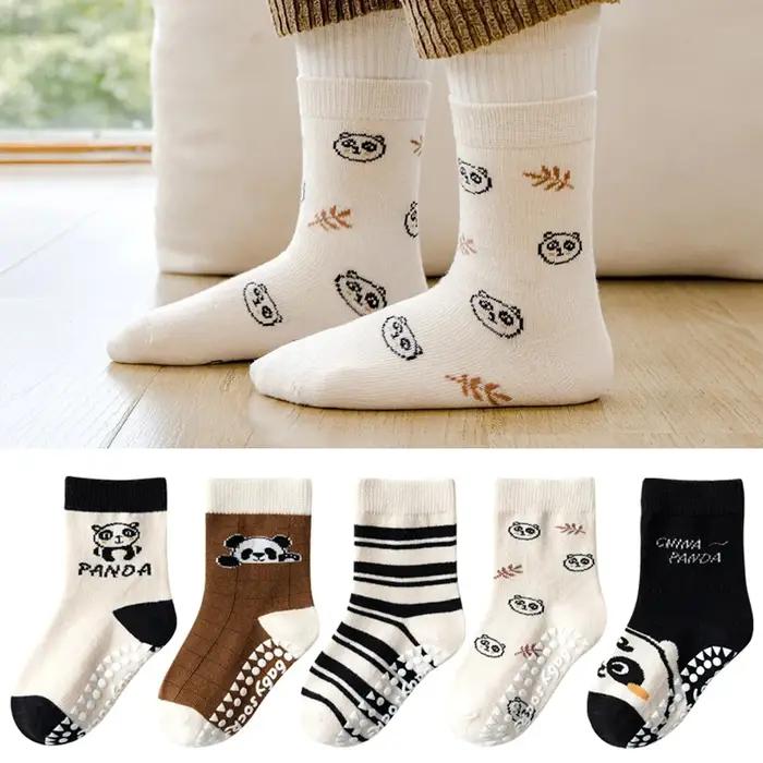 5 paires de chaussettes antidérapantes en coton pour enfants, chaussettes de sol à fleurs de dessin