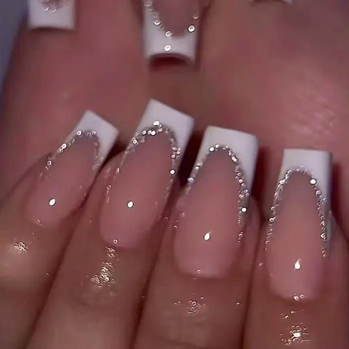 Faux ongles cercueil carrés courts, 24 pièces, à paillettes françaises, portables, couverture complè