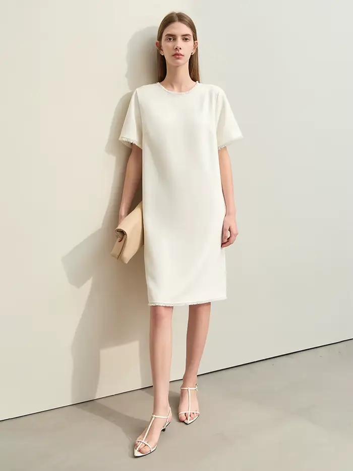 Amii-Robe mi-longue droite à manches courtes pour femmes, robes minimalistes, pompon épissé, léger,