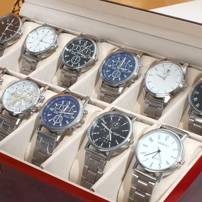 Présentoirs de montres de luxe en bois avec configuration multiple pour homme et femme occasions spéciales