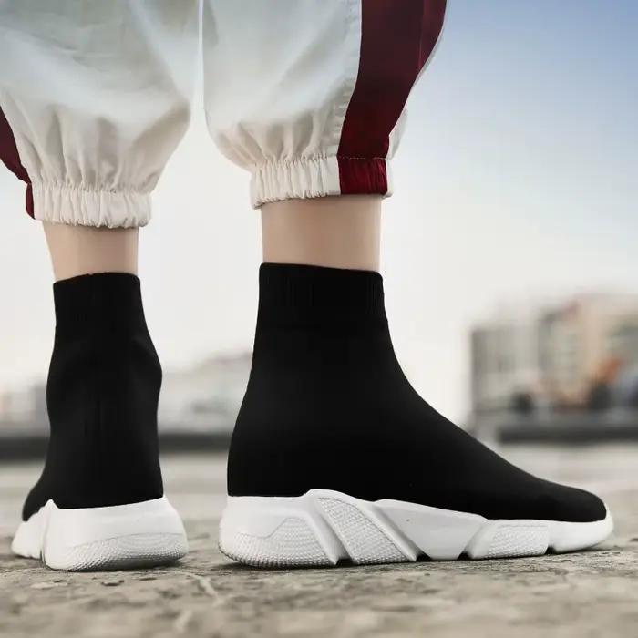 Chaussettes noires classiques chaussures de course hommes chaussettes hautes formateurs femmes sans