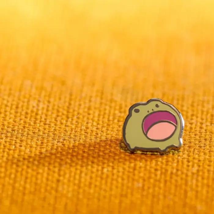 Broches en émail pour petits animaux mignons, broches grenouille hurlante Kawaii, Badge à revers en
