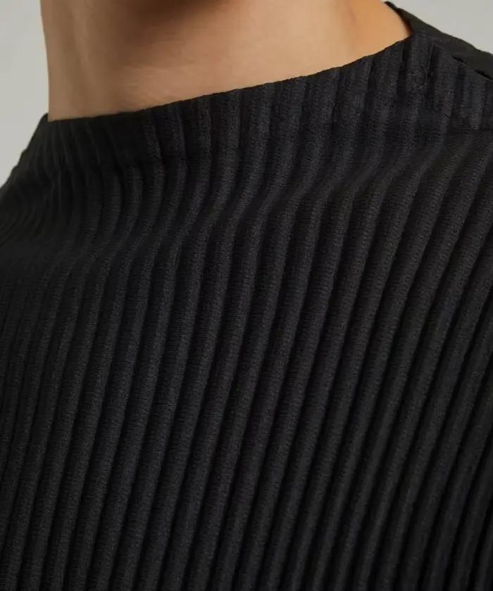 Miyake plissé homme manches longues T-Shirt mode classique noir haut à col roulé