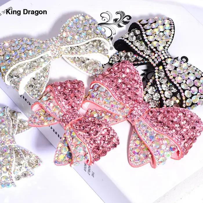 Nouveauté nœud papillon perlé broderie Patch patchs de bande dessinée pour chapeaux sac Badges Appli
