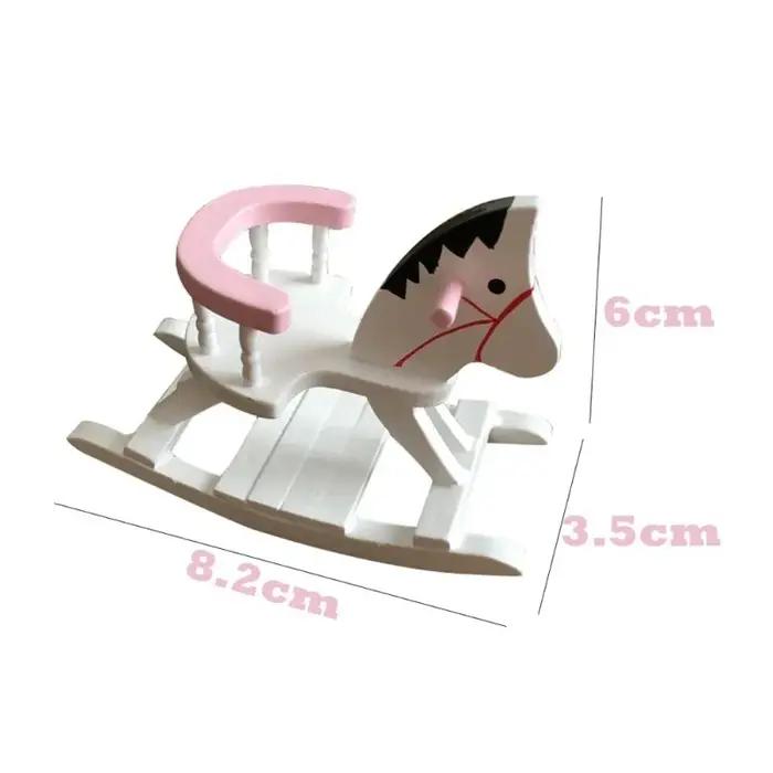 Enfants maison de poupée Accessoires maison de poupée Miniature blanc en bois cheval à bascule chais