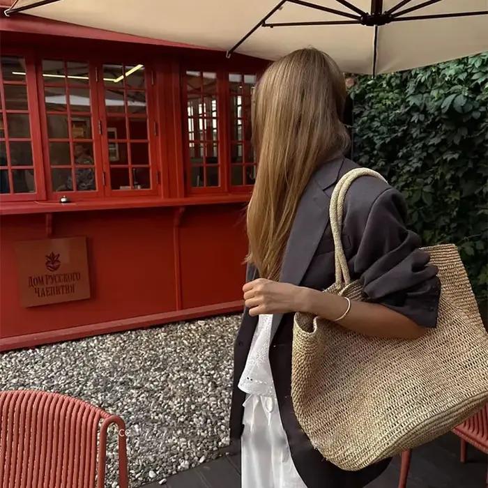 Nouveau sac à bandoulière en raphia grande capacité pour l'été, sac à main en herbe naturelle tressé