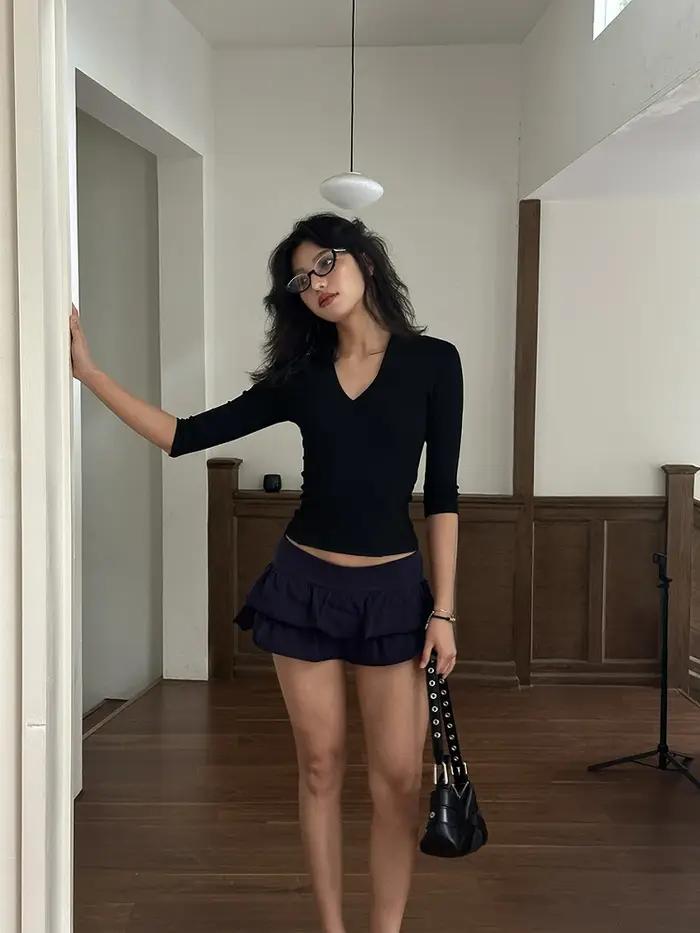 Yedinas col en v Streetwear noir T-shirt femmes vêtements demi manches mode coréenne mince été hauts