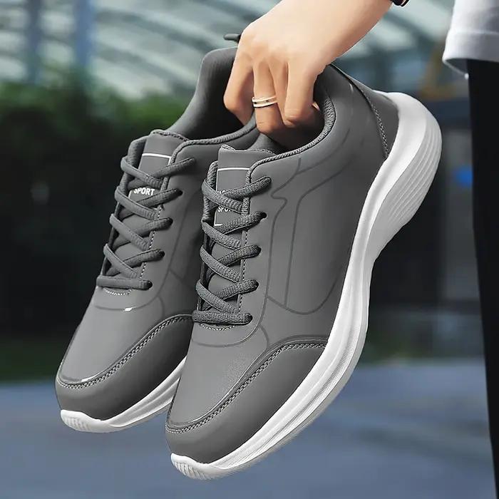 2025 nouveaux hommes légers baskets en cuir décontractées antidérapant respirant mâle chaussures de