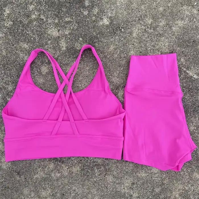 Ensemble de yoga 2 pièces femme soutien-gorge dos croisé et short taille haute pour fitness courses de yoga gym running occasions spéciales