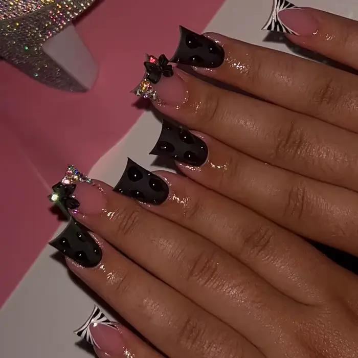 24 pièces Ins Spice Girl presse sur les ongles scintillant diamant arc décor y2k faux ongles portabl