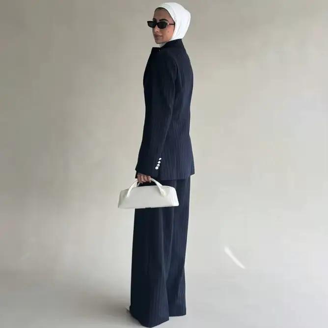 VTKW Nouvelle Collection 2026 – Ensemble Blazer et Pantalon Large Bleu Marine à Rayures Fines pour F