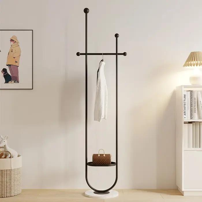 Support de Pied Moderne Design Élégant pour Chambre Salon Bureau Organiser Vêtements Accessoires Occasions Spéciales