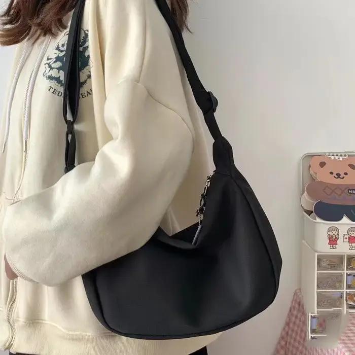Nouveau femmes sac à bandoulière mode polyvalent Simple sac à bandoulière femme gaufre boulette sac