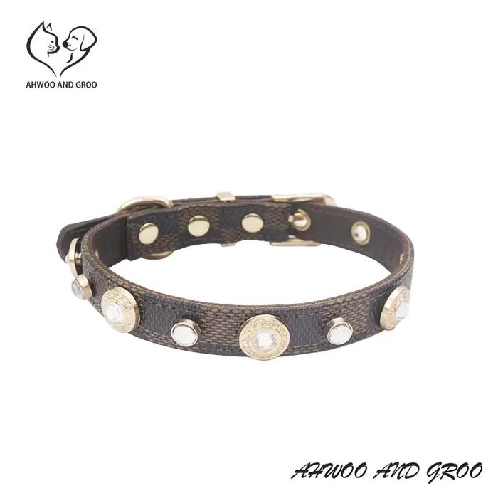 Collier de luxe pour chat, collier pour animaux de compagnie trèfle porte-bonheur, en cuir PU, régla