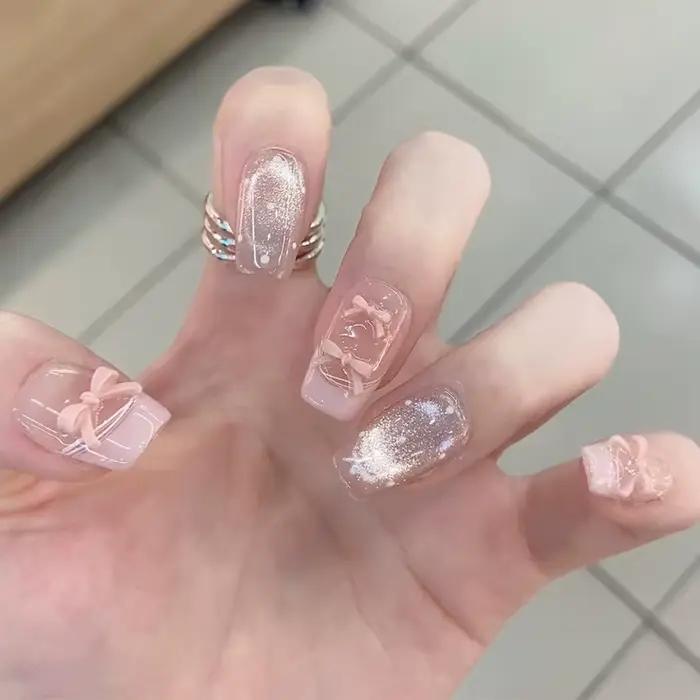 Faux ongles ronds courts