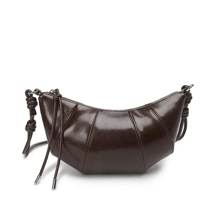 Nouveau sac à bandoulière de luxe en cuir de vachette mini pour femme 2026, sac à main de créateur p