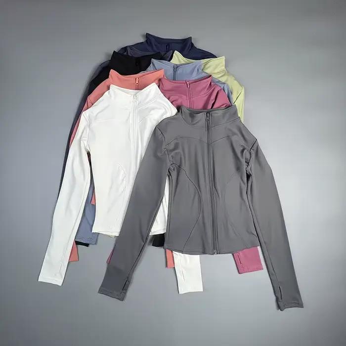 2025 nouveau manteau de Yoga veste de sport courte vêtements de Fitness pour femmes minceur corps sc
