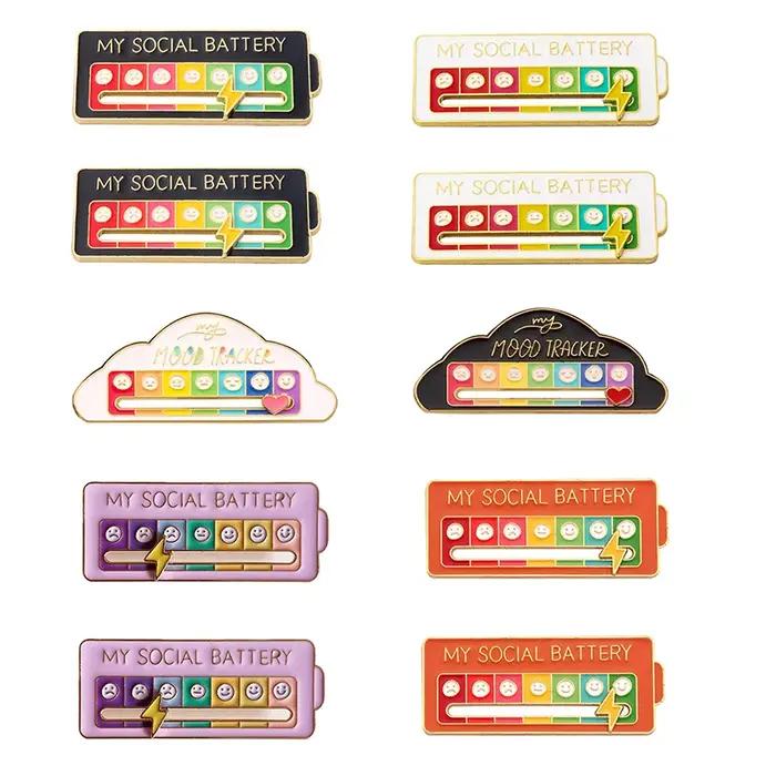 Lot de 10 badges d'expression faciale variés pour femmes, broches énergétiques pour l'humeur, saison