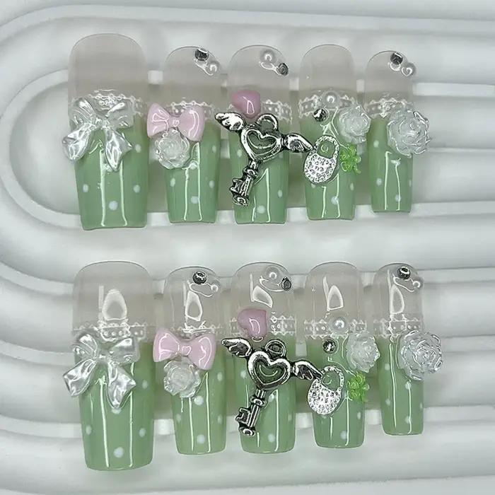 Y2K Vintage Gyaru français dentelle longue à la main presse sur les ongles arc perle à pois trèfle f