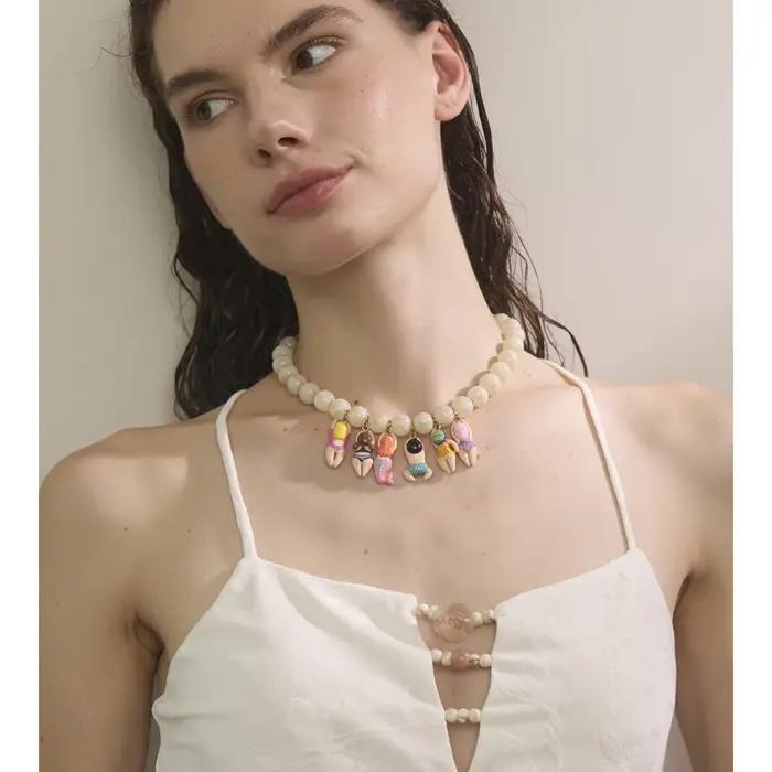 Yhpup élégant Unique bijoux faits à la main verre Imitation pierre perles chaîne résine Bikini poupé