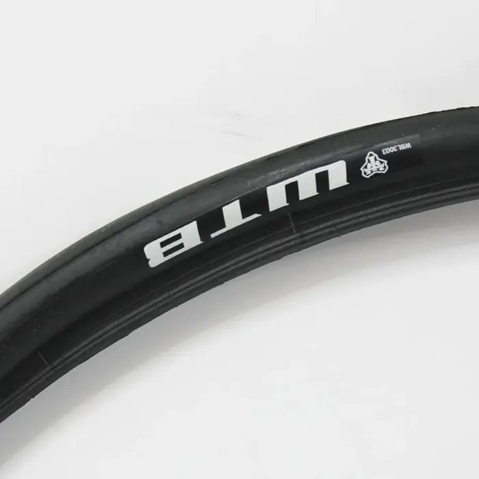 Pneu de vélo de route Freedom ThickSlick 23c ultraléger avec lames de course pour performances élevées et durabilité sur pistes de compétition et randonnées