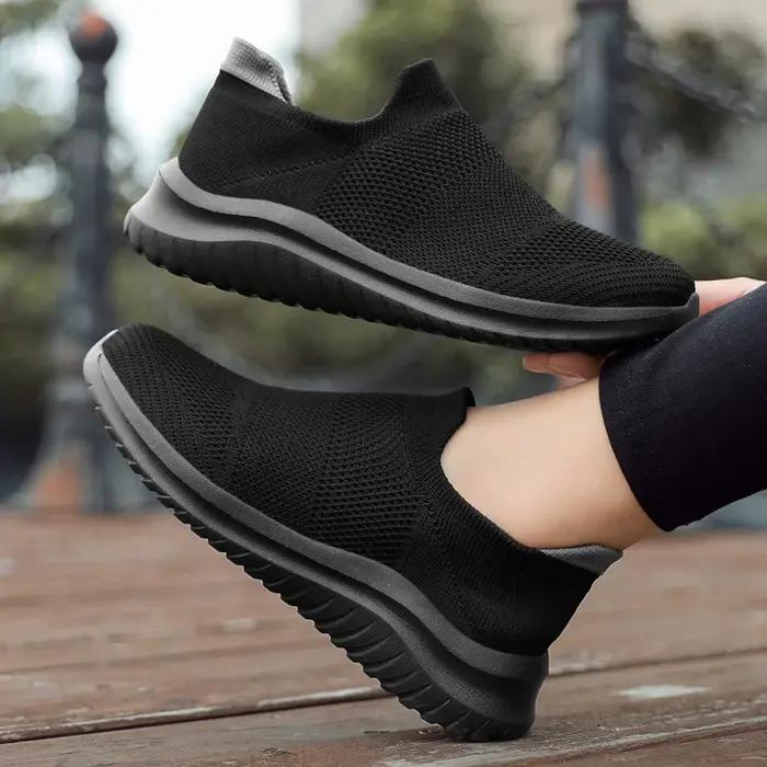 Hommes chaussures baskets respirant maille sans lacet chaussures de course en plein air antidérapant