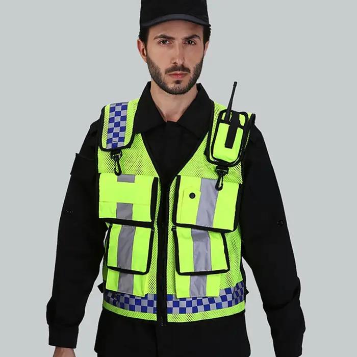 Gilet de travail en maille haute visibilité avec multipoches pour hommes et femmes sur les sites de construction et zones de circulation