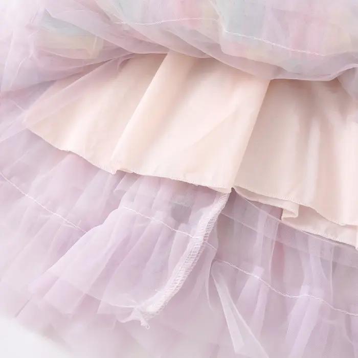 Une robe de sirène douce et adorable pour filles en violet clair