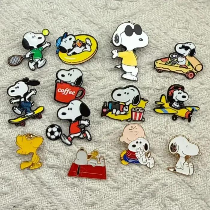 13 pièces // Broches émaillées en forme de chiots blancs de dessin animé, épingles de revers mignonn