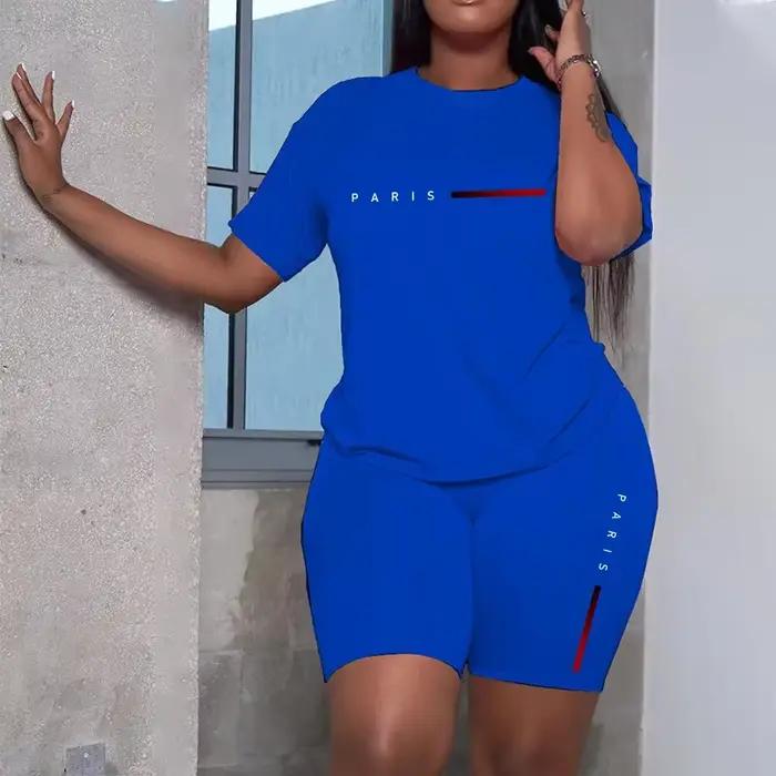 Ensemble de survêtement décontracté pour femmes collection été 2026 deux pièces vente chaude qualité tendance t shirt sport manches courtes col rond vêtements tous les jours