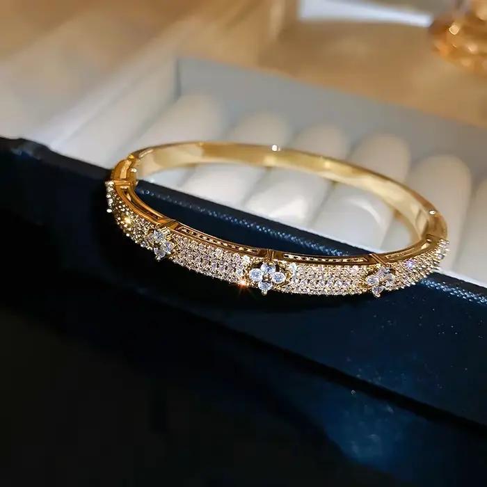 Bracelets de luxe en zircone cubique brillante pour femmes, plaqué or et argent, à la mode, pour fêt