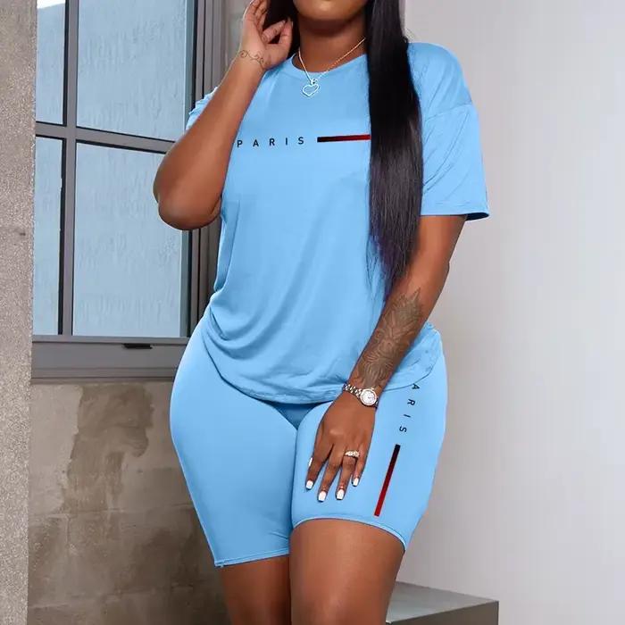 Ensemble de survêtement décontracté pour femmes collection été 2026 deux pièces vente chaude qualité tendance t shirt sport manches courtes col rond vêtements tous les jours