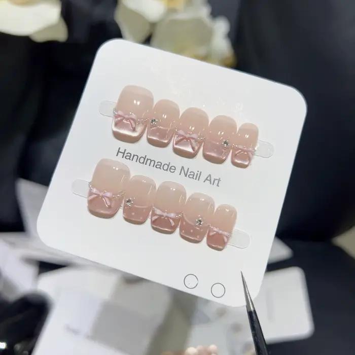 10 pièces haut de gamme style princesse français pur et sensuel, faux ongles faits à la main avec nœ
